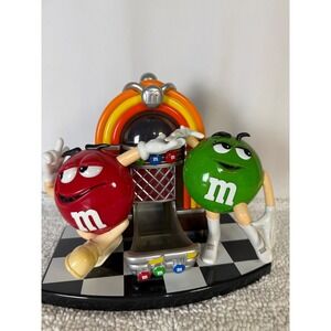 M&M MMs‎ Red Green Jukebox Basketball Player Candy Dispenser